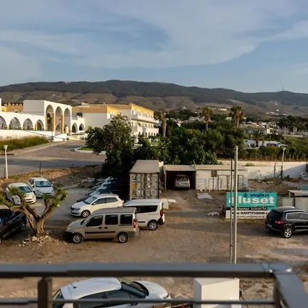 On The Breeze 1 科斯镇