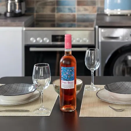 Апартаменты On The Breeze 1 *